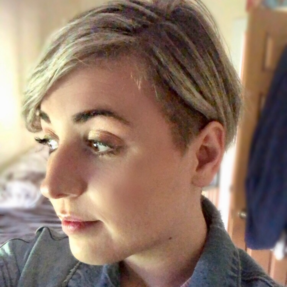 Meet your Posher, Carli